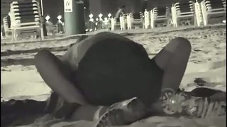 First-timer voyeur sex movie in public on the beach at night